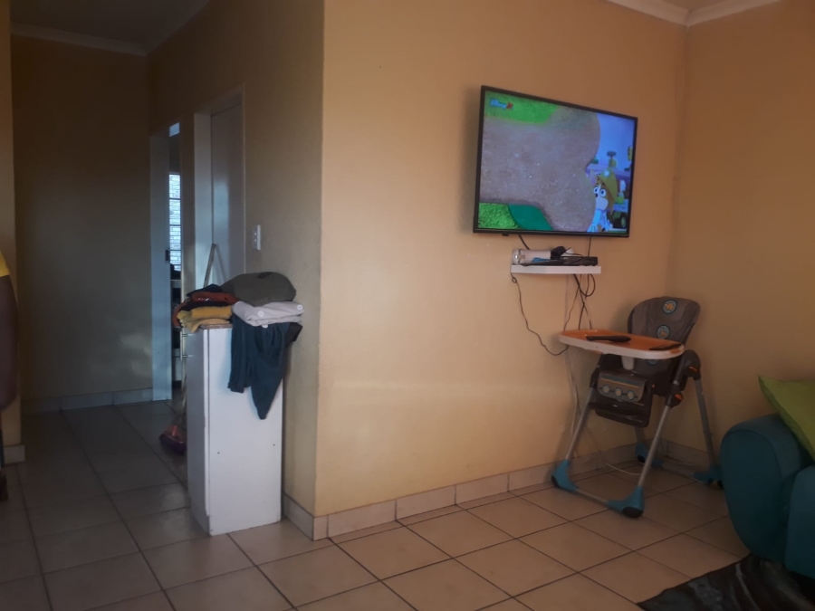 2 Bedroom Property for Sale in Rustenburg Central North West